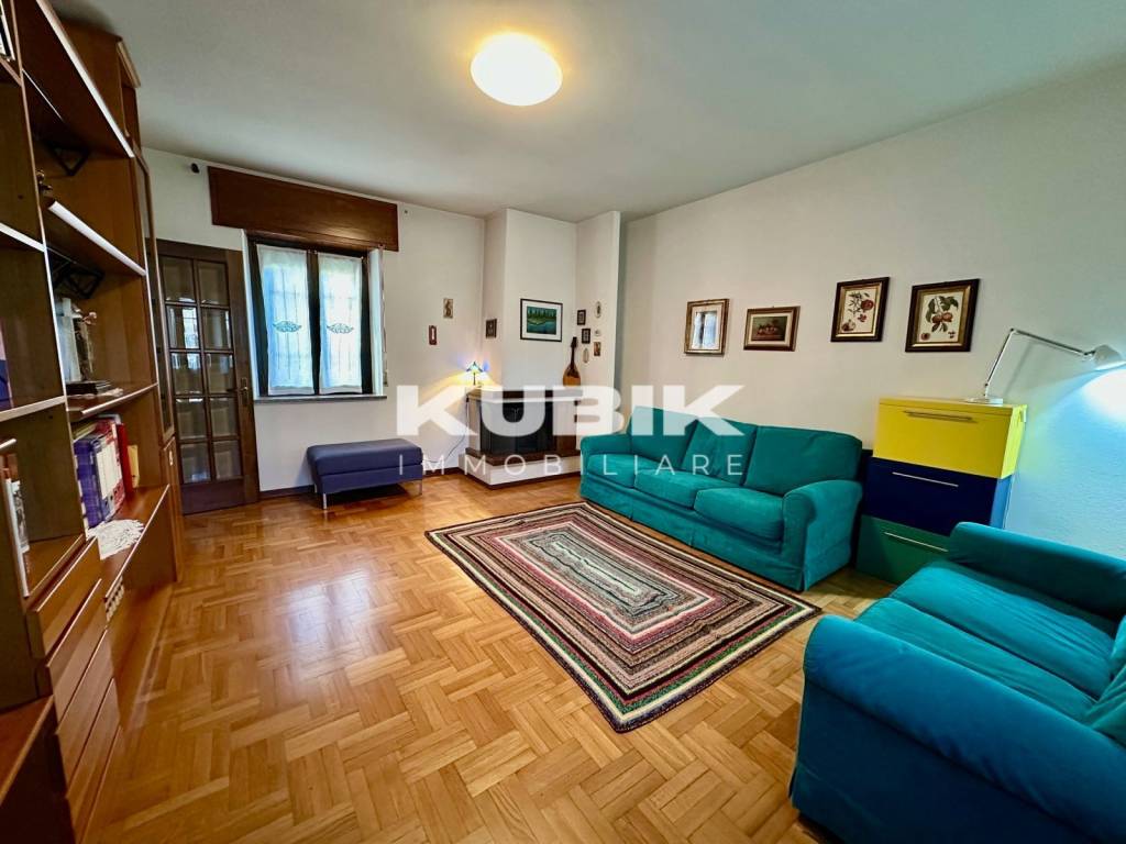 casa indipendente in vendita a Majano