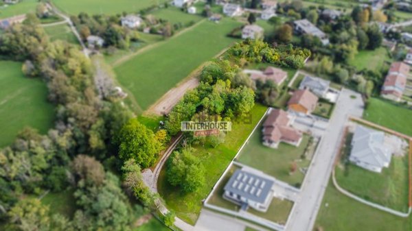 casa indipendente in vendita a Majano