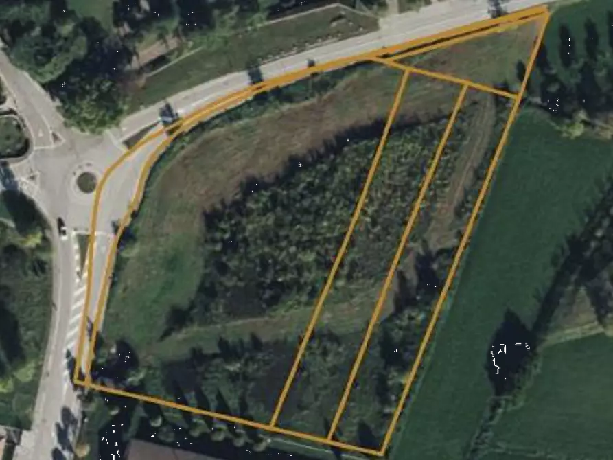 terreno edificabile in vendita a Majano