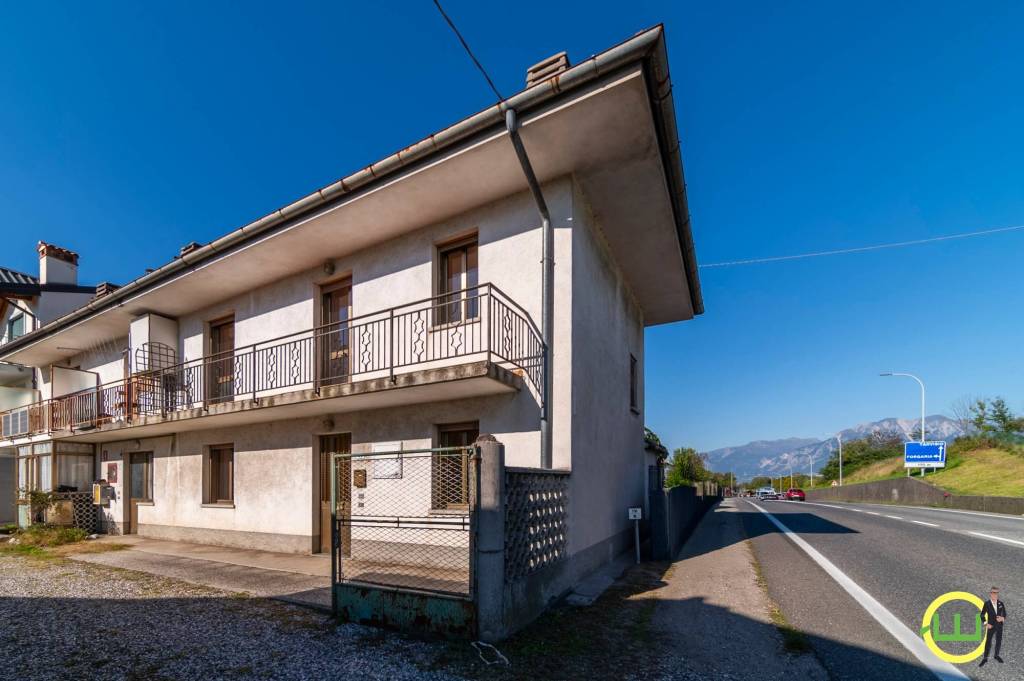 casa indipendente in vendita a Majano