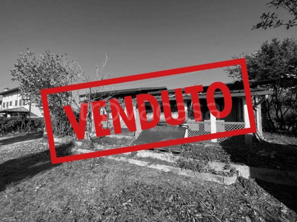 casa indipendente in vendita a Majano