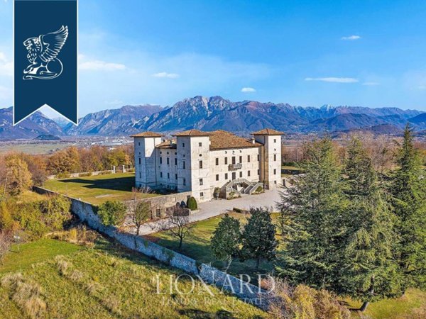 intera palazzina in vendita a Majano