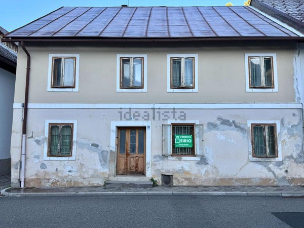 casa indipendente in vendita a Malborghetto Valbruna in zona Ugovizza