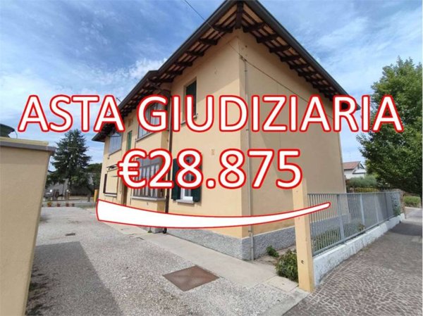 appartamento in vendita a Manzano