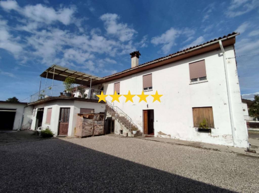 appartamento in vendita a Manzano