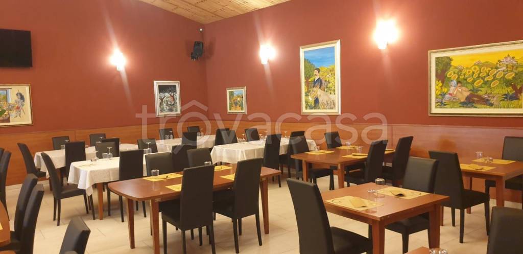 negozio in vendita a Manzano