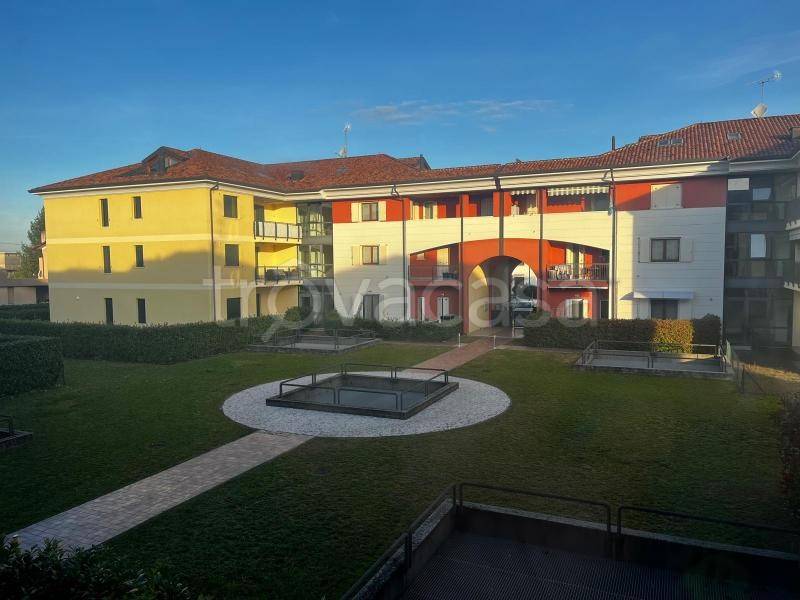 appartamento in vendita a Manzano in zona Rosazzo