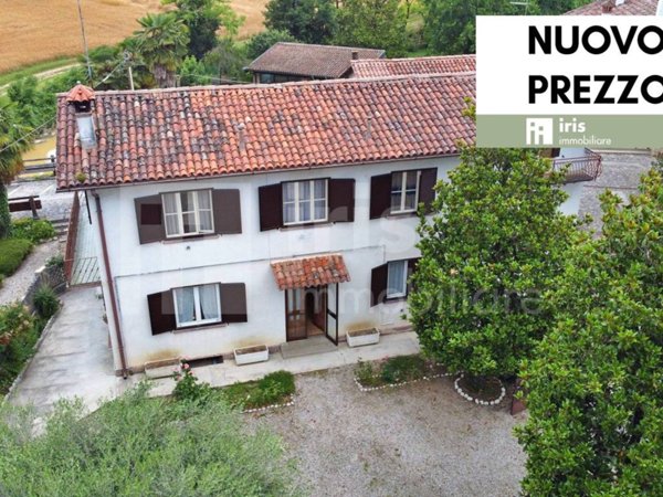 casa indipendente in vendita a Manzano