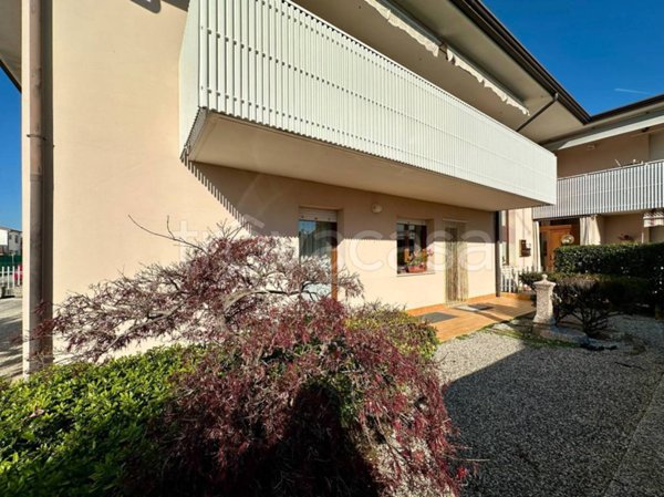 appartamento in vendita a Manzano