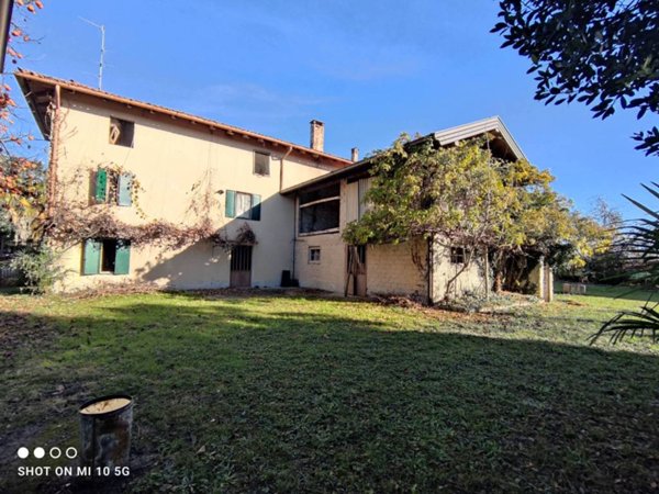 casa indipendente in vendita a Manzano in zona San Nicolò