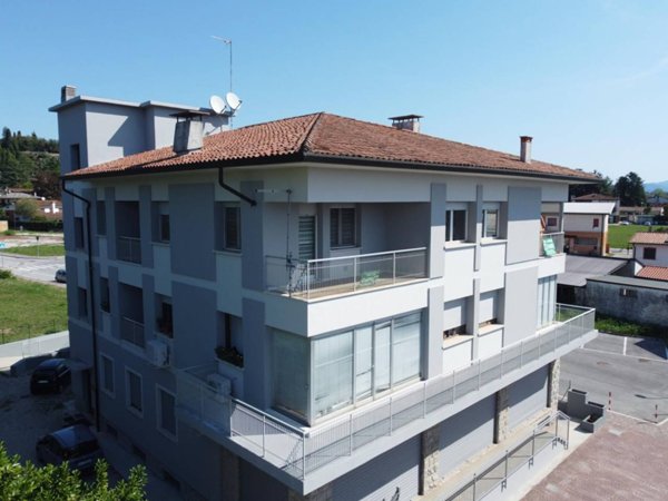 appartamento in vendita a Manzano