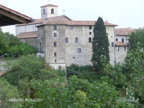casa indipendente in vendita a Manzano in zona Rosazzo