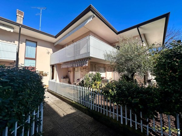 appartamento in vendita a Manzano