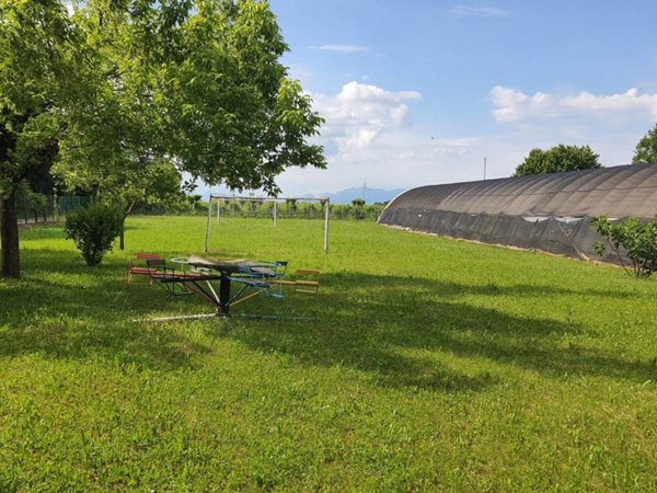 terreno edificabile in vendita a Manzano in zona Soleschiano