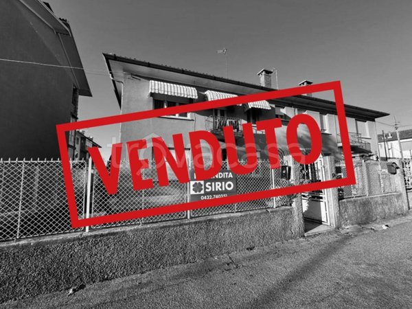 appartamento in vendita a Manzano