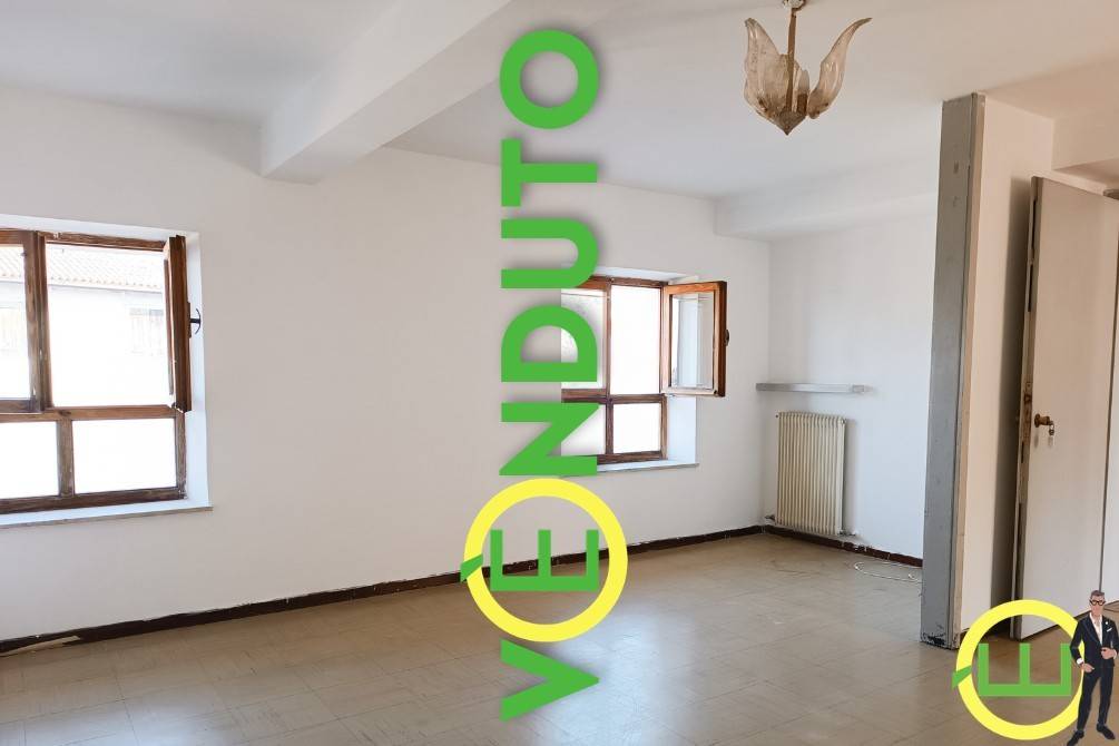 appartamento in vendita a Manzano in zona San Lorenzo