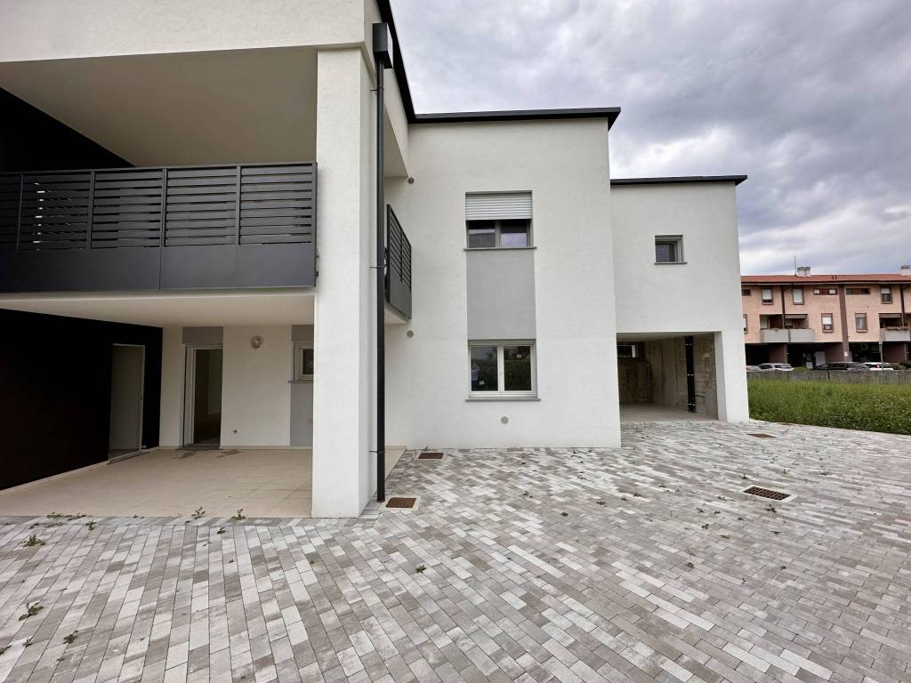 appartamento in vendita a Manzano