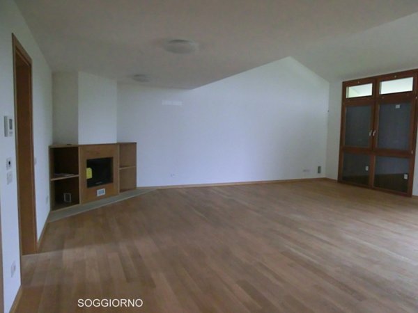 casa indipendente in vendita a Manzano in zona Rosazzo