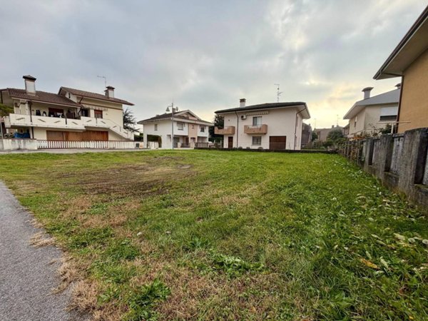 negozio in vendita a Marano Lagunare