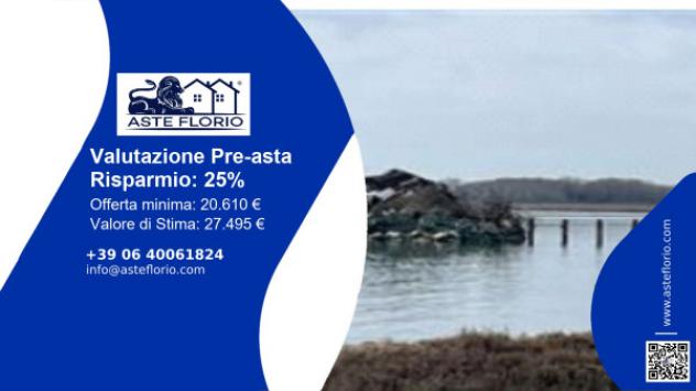 terreno edificabile in vendita a Marano Lagunare