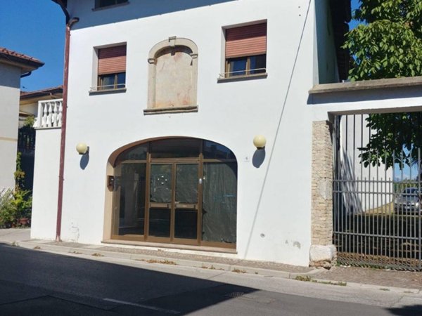 casa indipendente in vendita a Martignacco