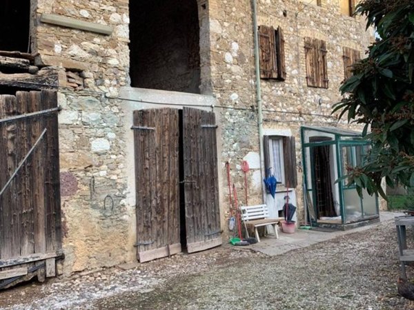 casale in vendita a Martignacco