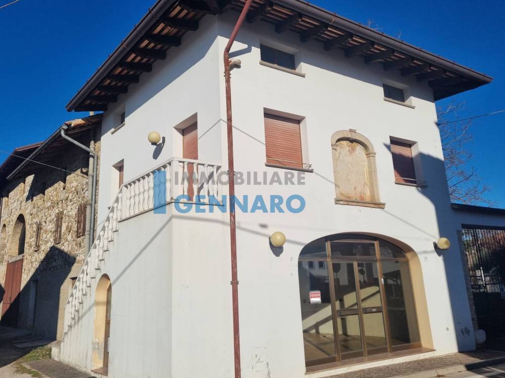 negozio in vendita a Martignacco