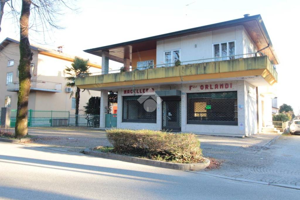 casa indipendente in vendita a Martignacco