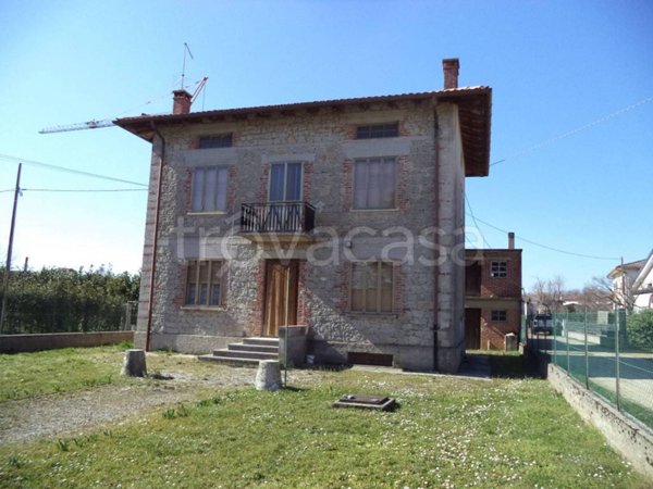casa indipendente in vendita a Martignacco