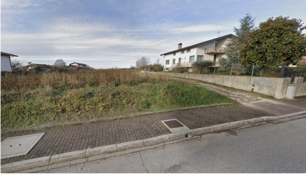 terreno edificabile in vendita a Martignacco