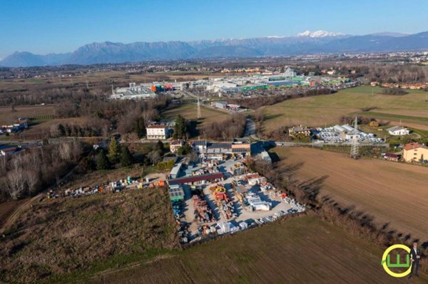 negozio in vendita a Martignacco
