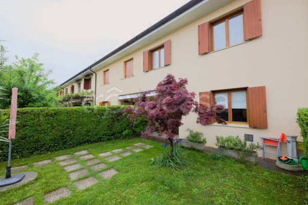casa indipendente in vendita a Martignacco in zona Torreano