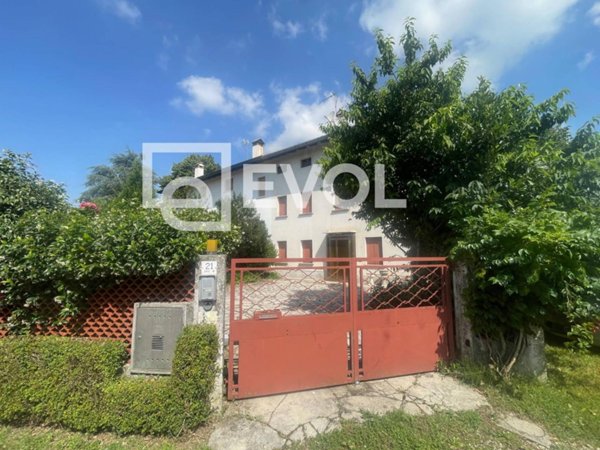 casa indipendente in vendita a Martignacco in zona Ceresetto