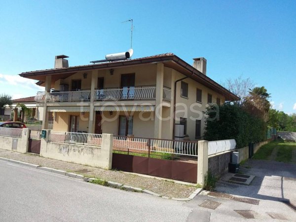 casa indipendente in vendita a Martignacco