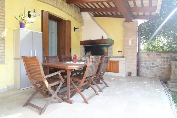 casa indipendente in vendita a Martignacco