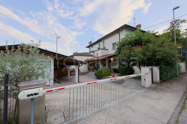 casa indipendente in vendita a Martignacco