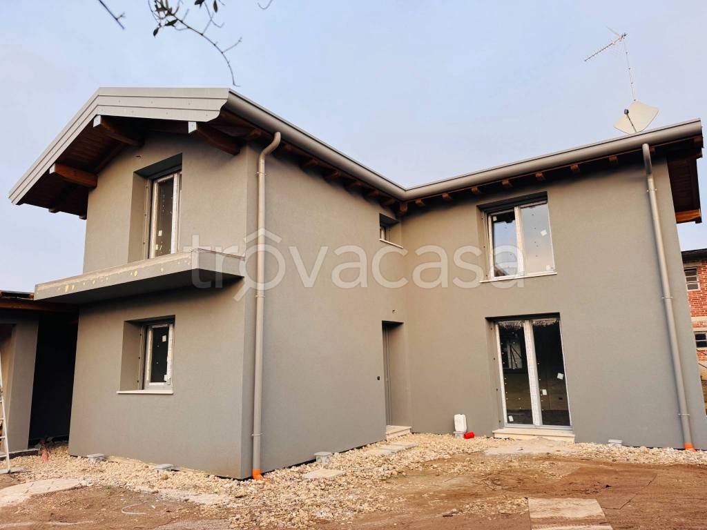 casa indipendente in vendita a Martignacco