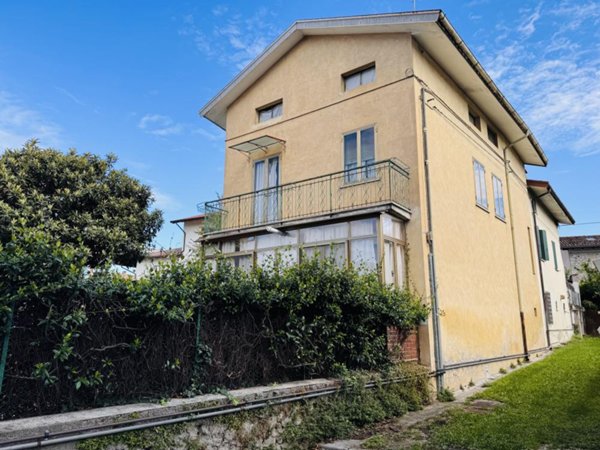 casa indipendente in vendita a Martignacco