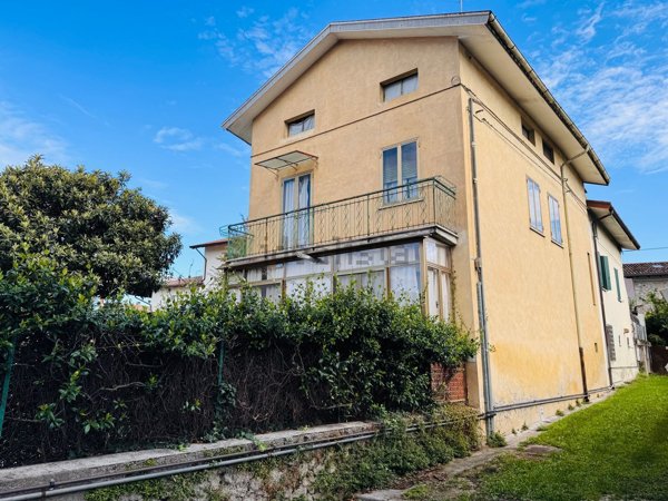 casa indipendente in vendita a Martignacco