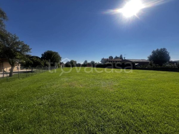 terreno edificabile in vendita a Martignacco