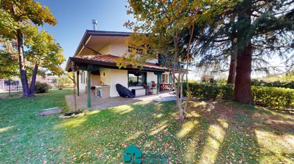 casa indipendente in vendita a Martignacco