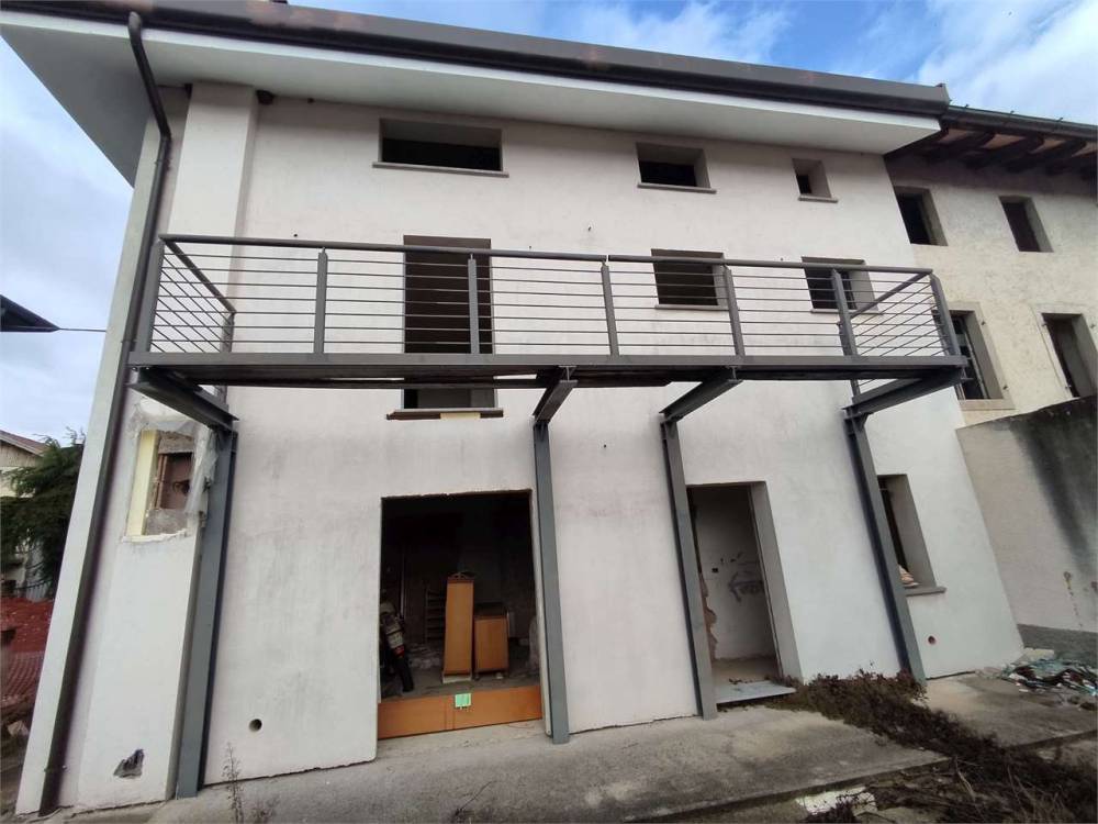 casa indipendente in vendita a Martignacco in zona Nogaredo di Prato