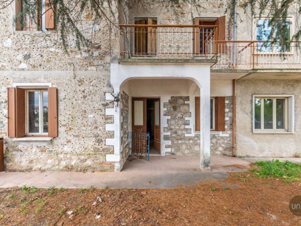 casa indipendente in vendita a Martignacco