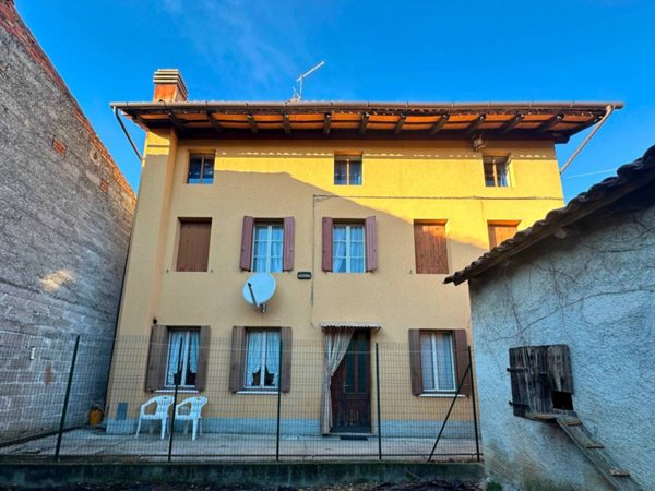casa indipendente in vendita a Martignacco in zona Nogaredo di Prato