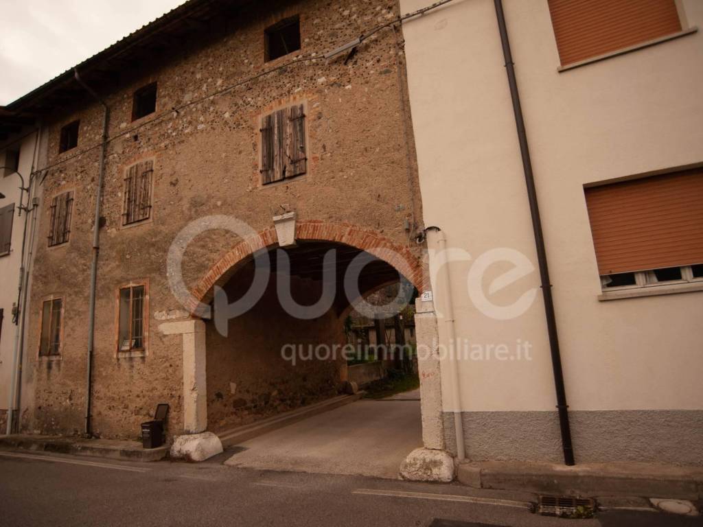 casa indipendente in vendita a Martignacco in zona Ceresetto