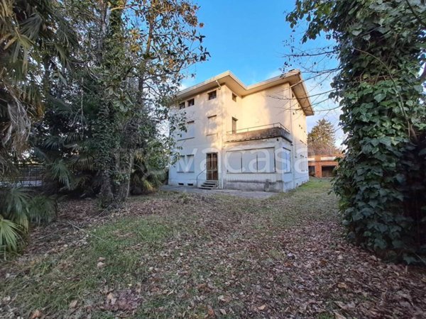 casa indipendente in vendita a Martignacco