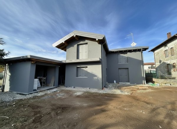 casa indipendente in vendita a Martignacco