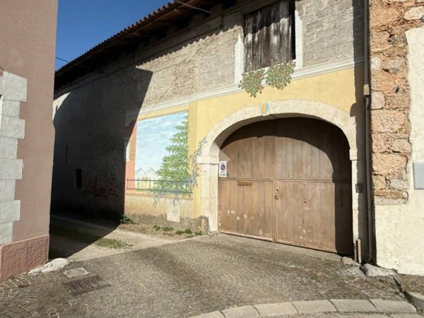 casa indipendente in vendita a Martignacco in zona Nogaredo di Prato