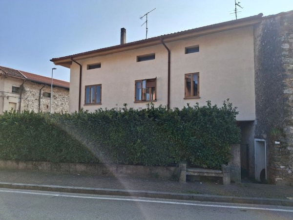 casa indipendente in vendita a Martignacco