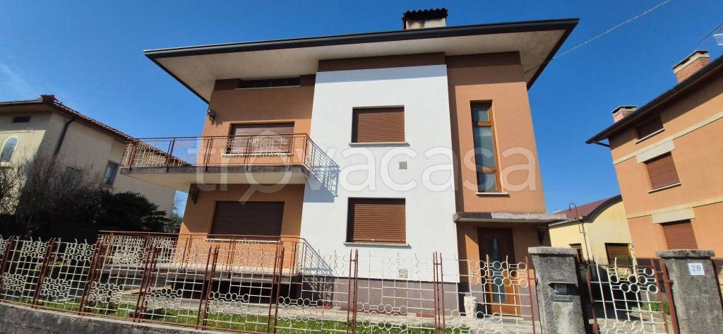 casa indipendente in vendita a Martignacco